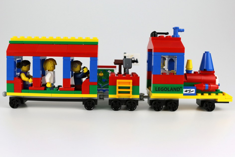 Exklusives Lego Set Legoland Train (40166) im Review zusammengebaut