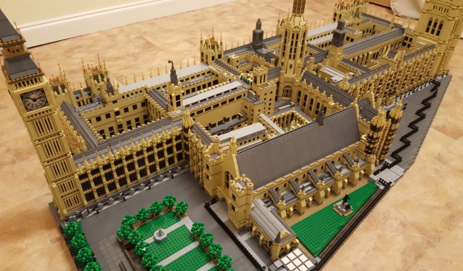 lego-moc-palace-of-westminster-paperball