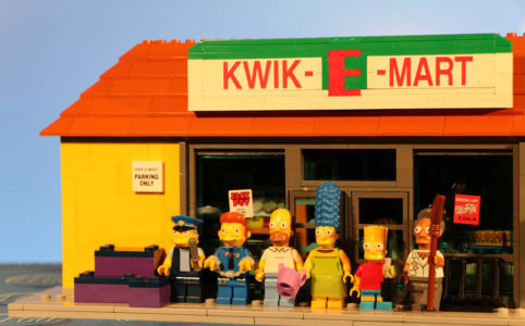lego-the-simpsons-kwik-e-markt-minifiguren-2015-andres-lehmann zusammengebaut.com