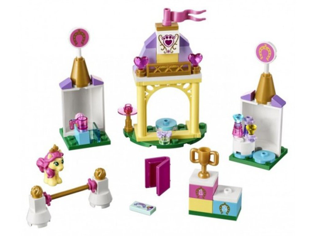 LEGO Disney Princess Petite's Royal Stable 41144 | © LEGO Group