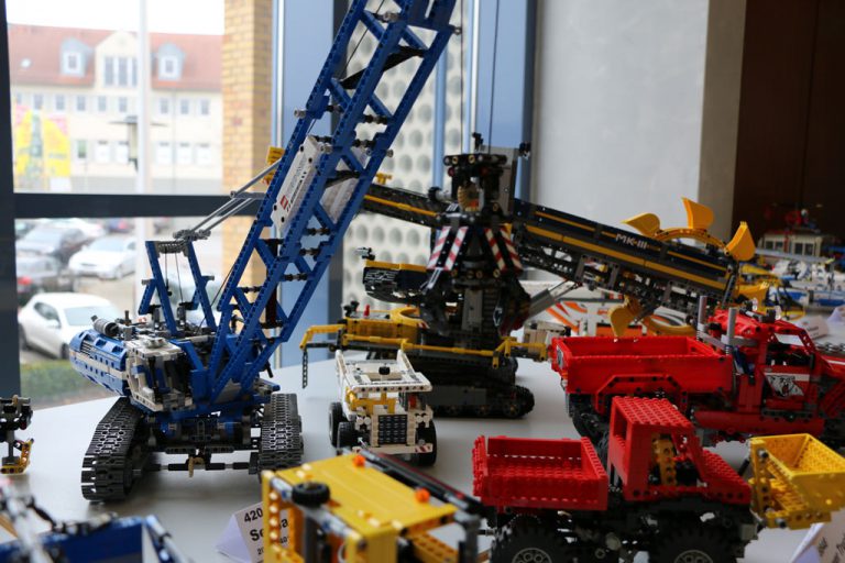 LEGO Technic Sammlung 30 große Modelle auf der Zusammengebaut 2016 zusammengebaut