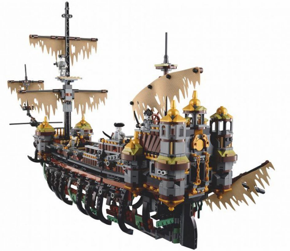 lego pirates of the caribbean red hats