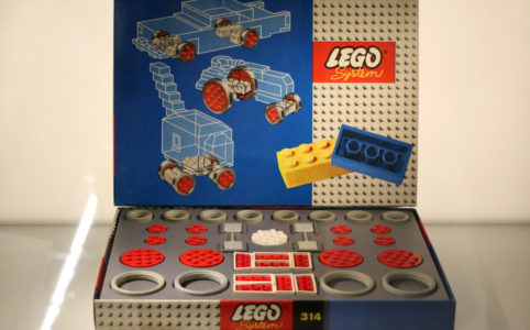 lego-house-home-of-the-brick-history-collection-reifen-2017-zusammengebaut-andres-lehmann zusammengebaut.com