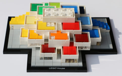 lego-architecture-lego-house-21037-draussen-2017-zusammengebaut-andres-lehmann zusammengebaut.com