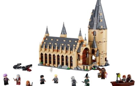 lego-harry-potter-hogwarts-great-hall-75954-2018 zusammengebaut.com