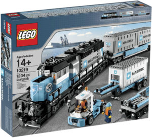 lego-creator-expert-maersk-train-10219-box zusammengebaut.com