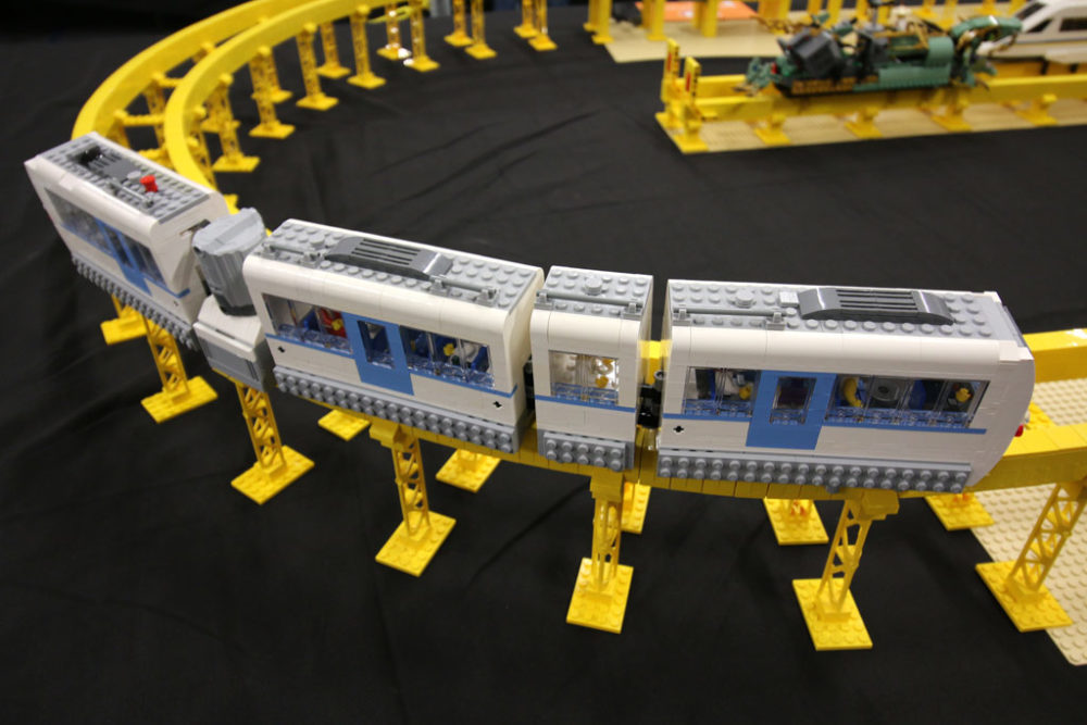 LEGO Snottingen Monorail System Einschienenbahn
