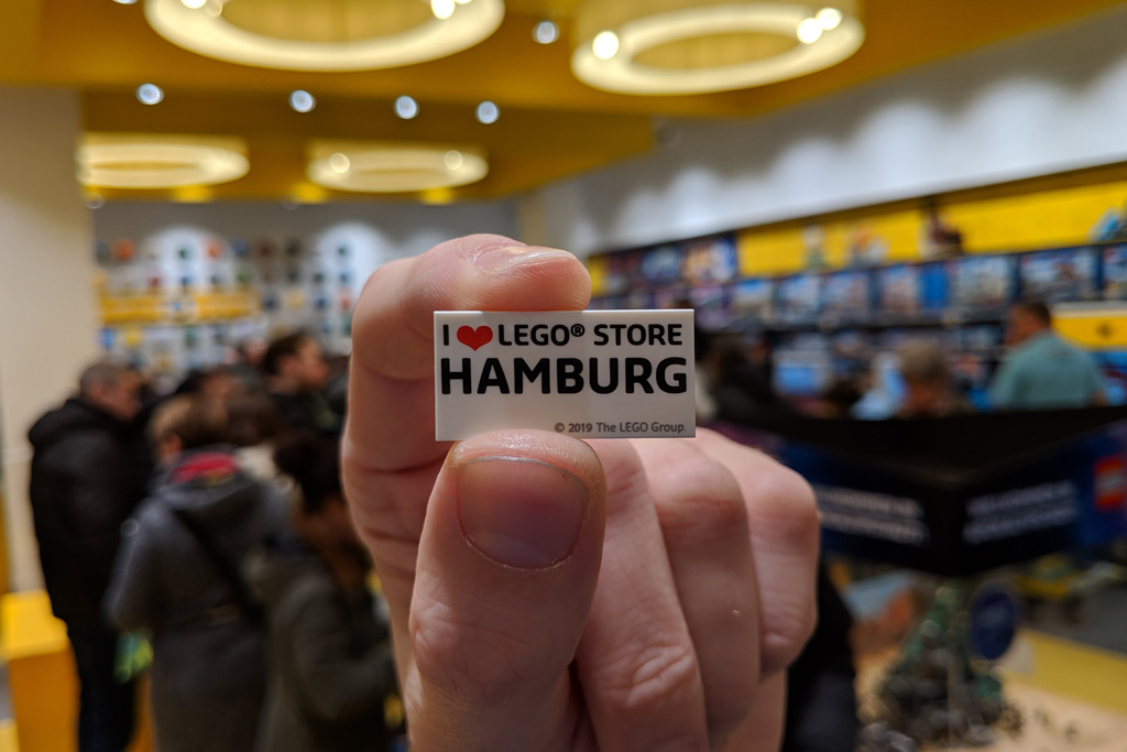 i-love-lego-store-hamburg-fliese-2019-zusammengebaut-andres-lehmann zusammengebaut.com