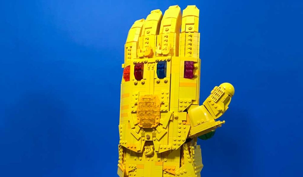 Infinity Gauntlet by Brickatecture moc industries