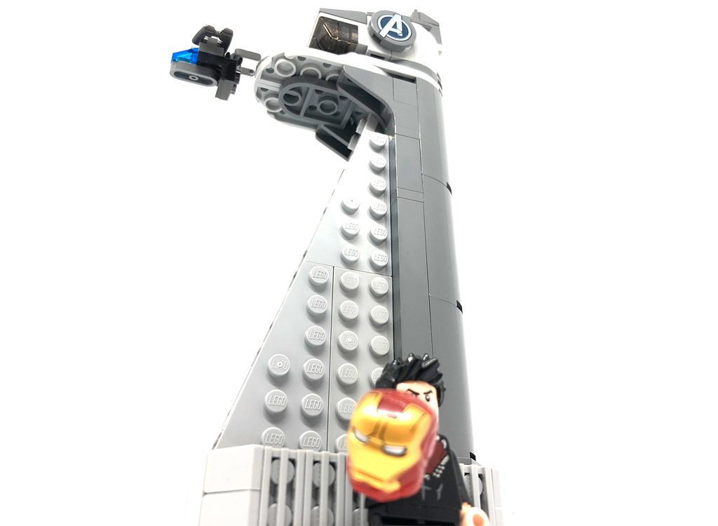 lego-marvel-avengers-tower-40334-2019-iron-man-tony-stark-minifigur-turm-spitze-zusammengebaut-matthias-kuhnt zusammengebaut.com