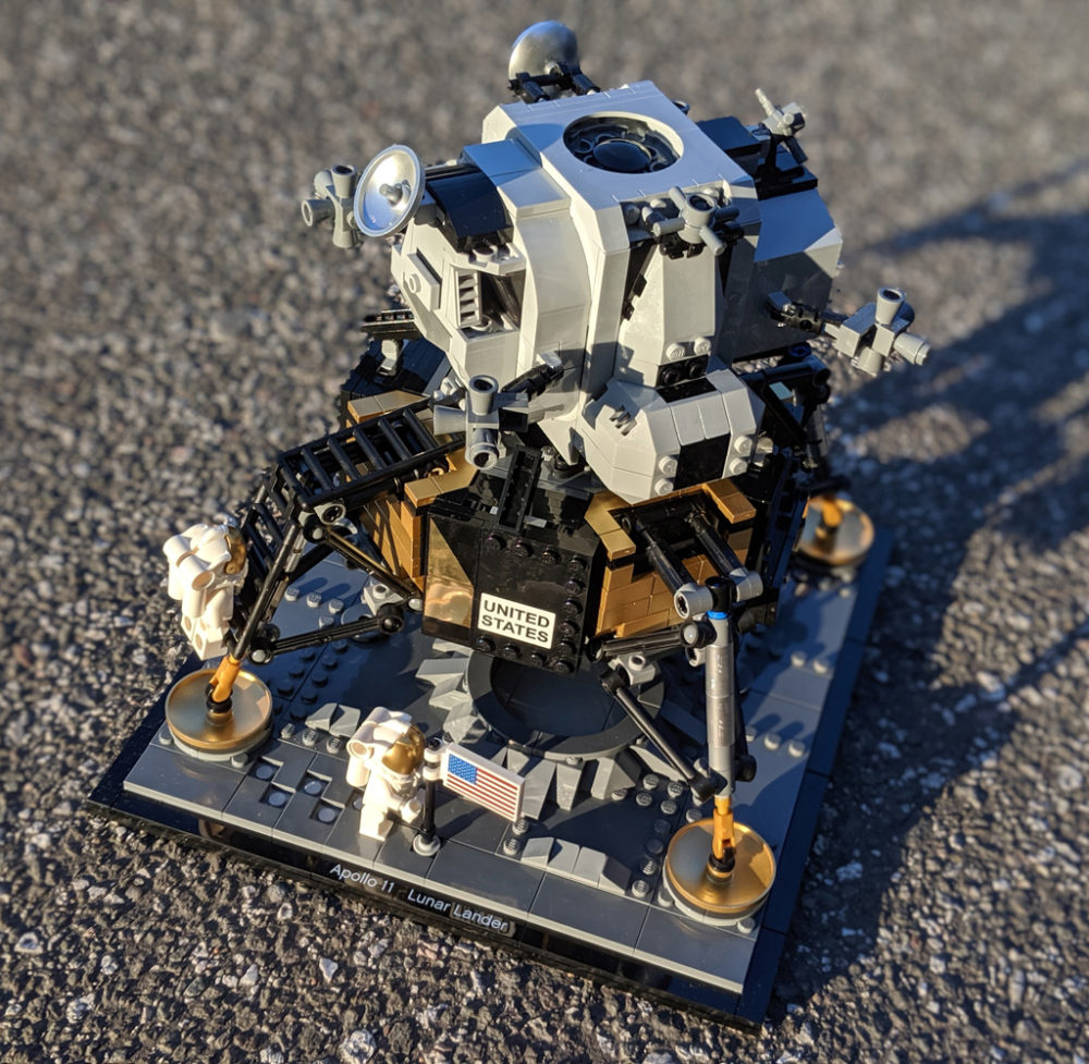 lego-creator-expert-nasa-apollo-11-lunar-lander-10266-mondlandefaehre-2019-zusammengebaut-andres-lehmann zusammengebaut.com