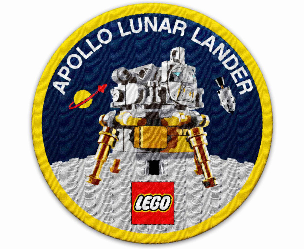 lego-nasa-apollo-11-lunar-lander-patch-5005907 zusammengebaut.com