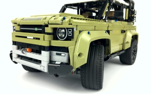 lego-technic-42110-land-rover-defender-2019-zusammengebaut-andre-micko zusammengebaut.com