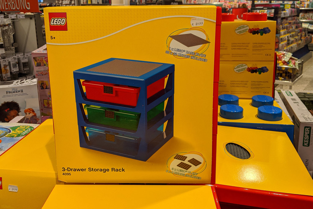 lego-brick-boxen-4-famila-2020-zusammengebaut-andres-lehmann zusammengebaut.com