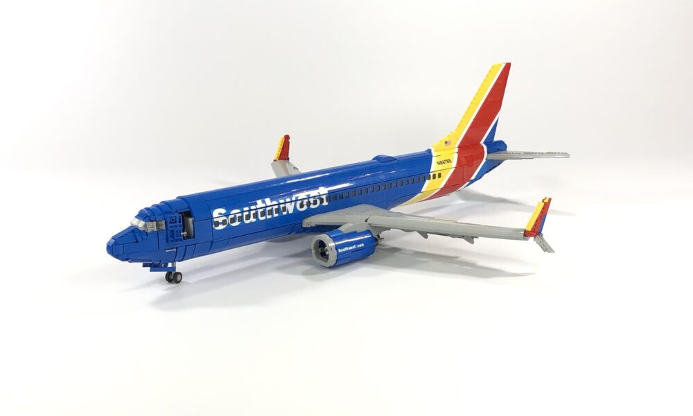 lego-ideas-southwest-737-800-bigplanes-customs-1 zusammengebaut.com