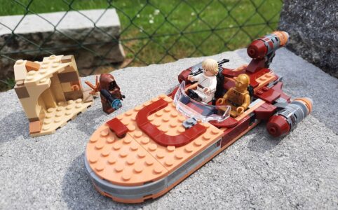 LEGO Star Wars 75271 Luke Skywalkers Landspeeder