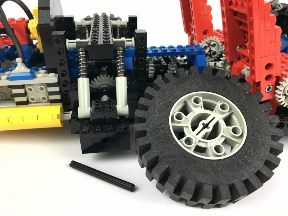 LEGO Technic 8860 Auto Chassis aus dem Jahre 1980 im Classic Review ...