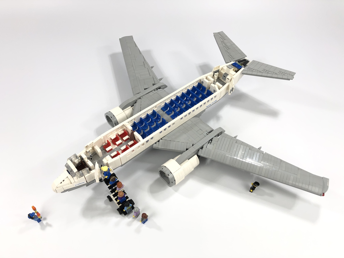 LEGO Ideas Boeing 737 Passenger Plane BigPlanes-Customs Kabine