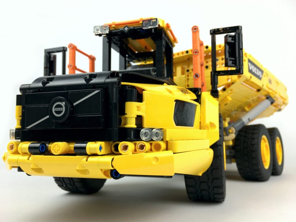 LEGO Technic 42114 Knickgelenkter Volvo-Dumper (6×6)