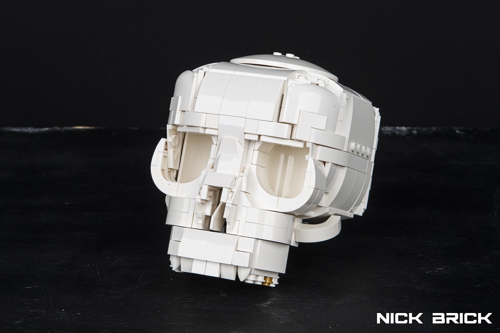 LEGO Skull by Nick Brick