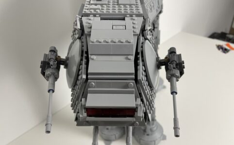 LEGO Star Wars 75313 UCS AT-AT