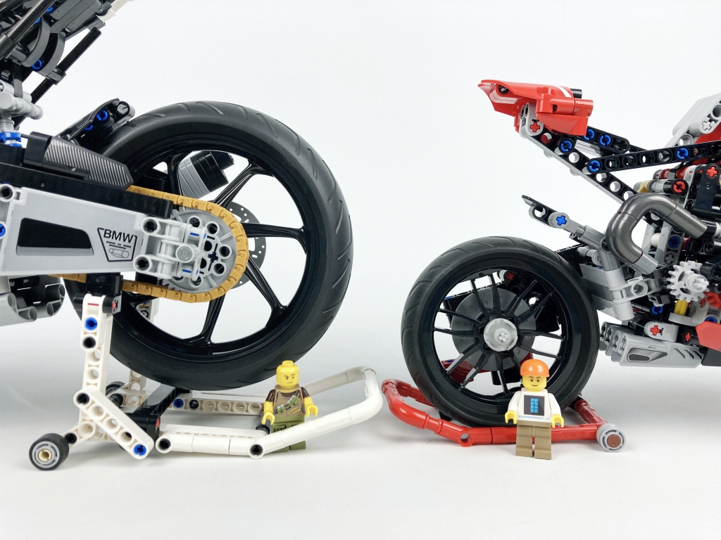 LEGO Technic BMW M 1000 RR wir haben das Set für euch zusammengebaut