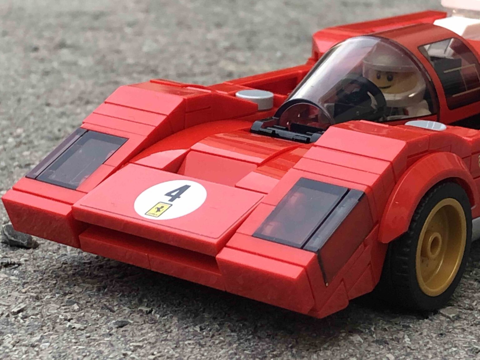 LEGO Speed Champions 76906 1970 Ferrari 512 M im Review - zusammengebaut