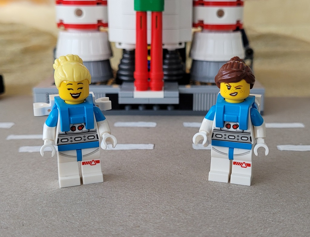 Mond-Forschungsbasis zusammengebaut City Review 60350 | im LEGO