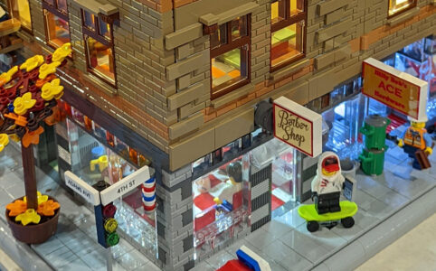LEGO MOC Mr. B's Building von Mark Bumpus