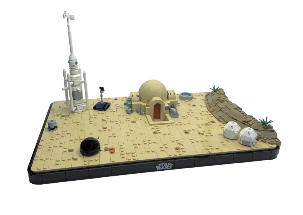 LEGO Tatooine Lars Homestead Diorama MOC