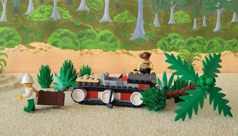 LEGO Adventurers 5934 Dino Explorer im Classic Review - zusammengebaut