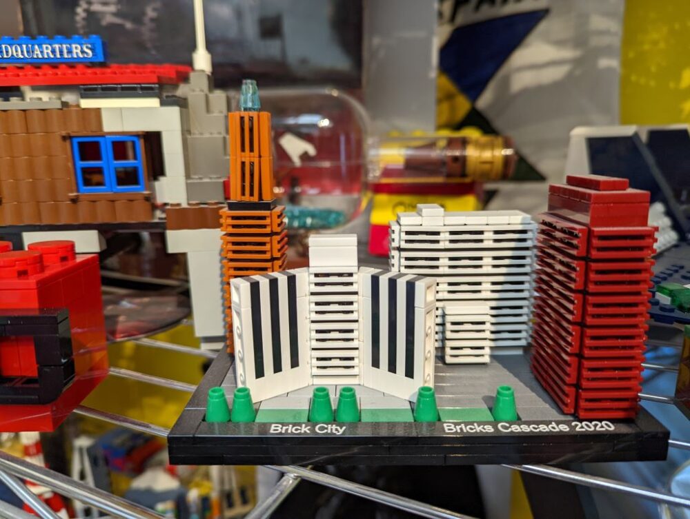 Beyond the Brick Studio-Tour und bei der Zusammengebaut 2023 LEGO ...