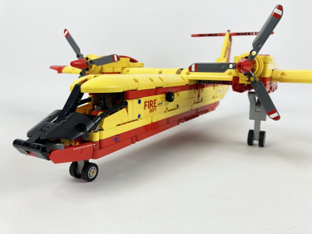 LEGO Technic 42152 Löschflugzeug
