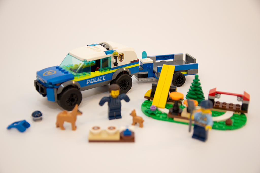 zusammengebaut City Review 60369 Mobiles LEGO Polizeihunde-Training | im