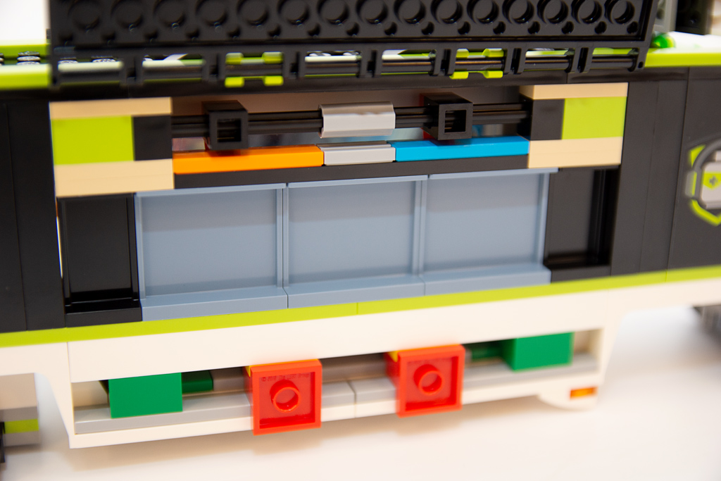 LEGO City 60388 Gaming-Turnier-Truck Sport im zusammengebaut | im Cyberspace Review