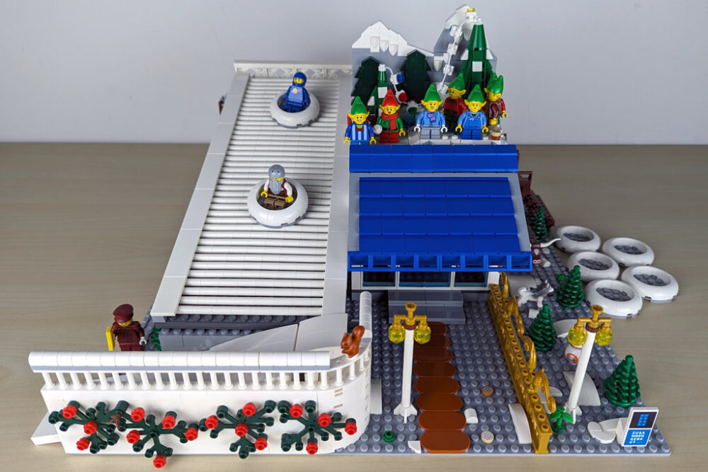 LEGO MOC New Ukonio City Slide