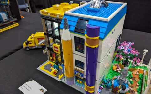 LEGO Schule und Bibliothek