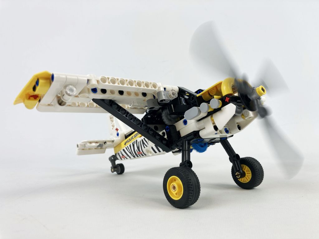 LEGO Technic 42198 Propellerflugzeug