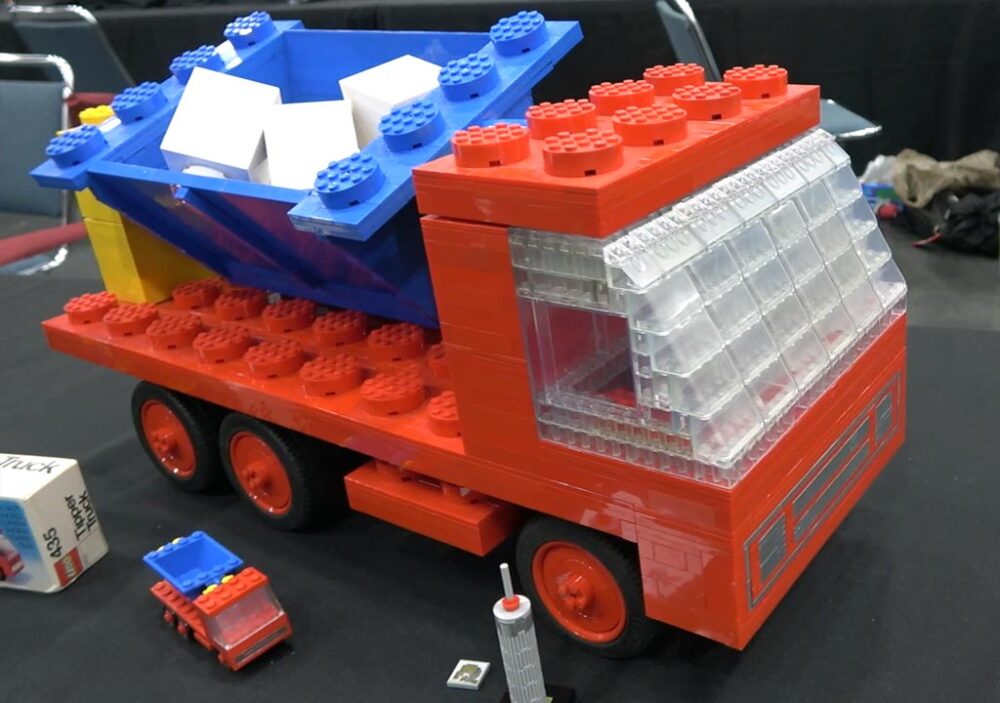 LEGO XXL Tipper Truck