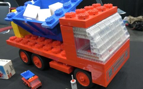 LEGO XXL Tipper Truck