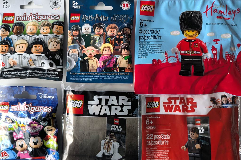 Insgesamt können 25 LEGO Items ersteigert werden