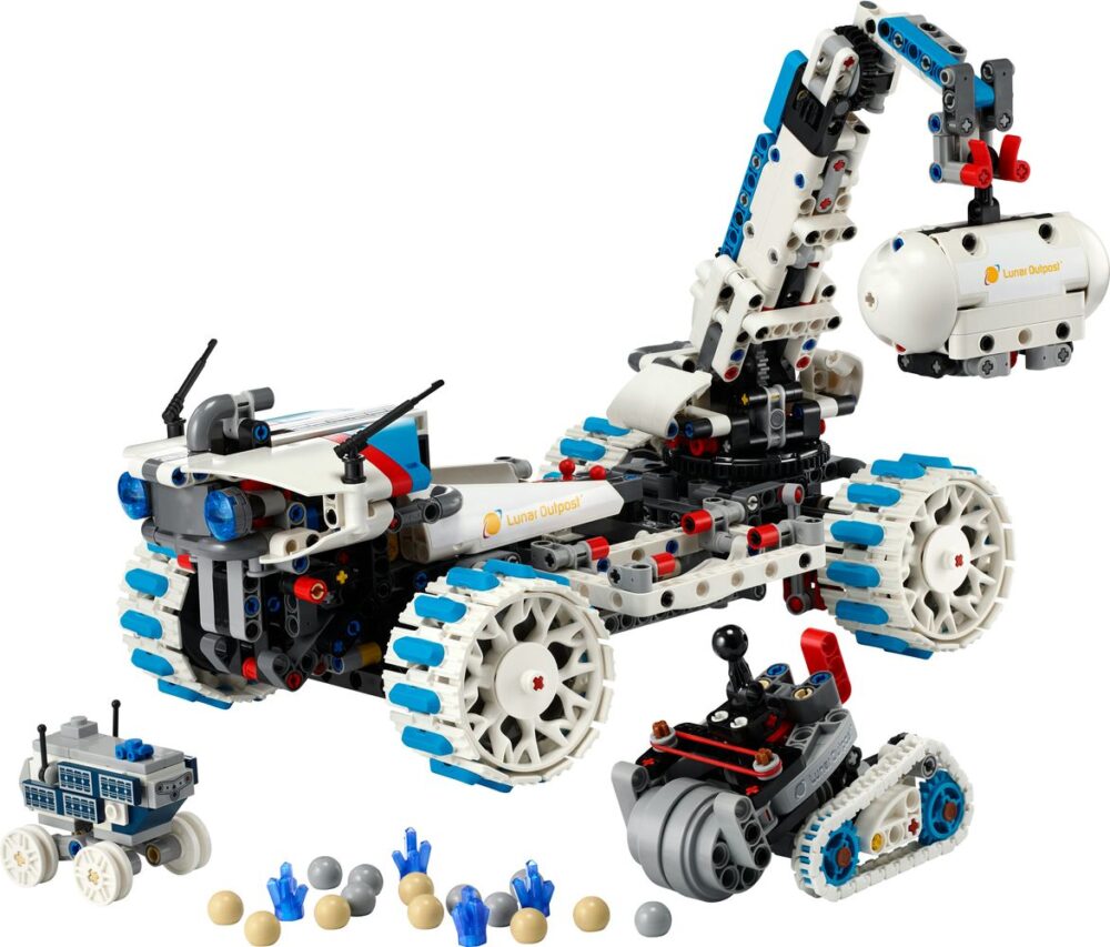 LEGO Technic 42211 Lunar Outpost Mondrover-Raumfahrzeug