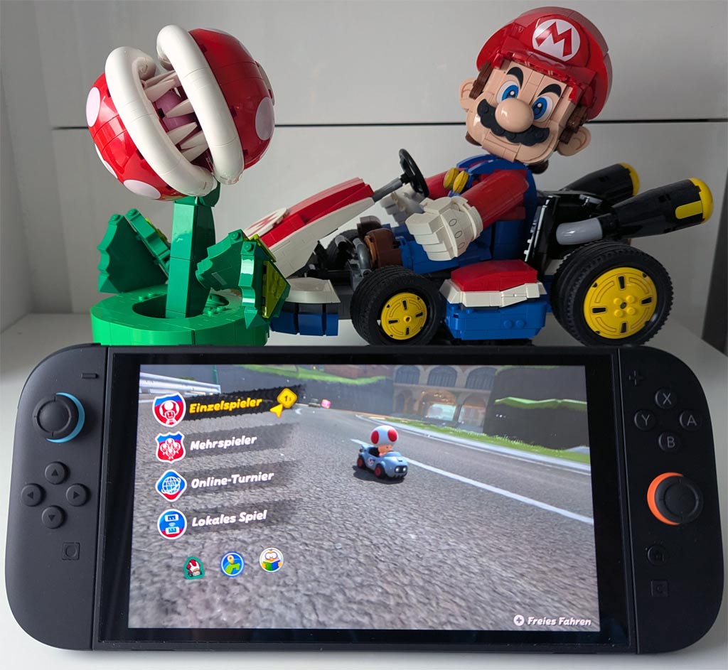 Die Nintendo Switch 2 mit Mario Kart World im Tisch-Modus: Let's a go!|