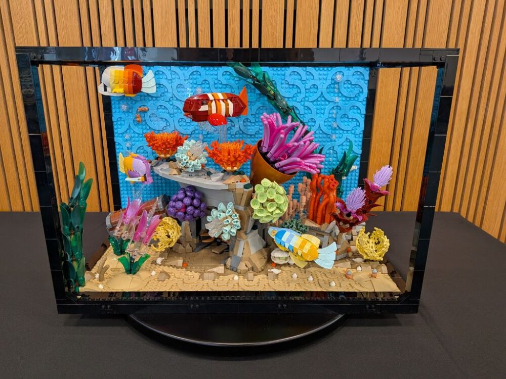 LEGO Icons 10366 Tropical Aquarium