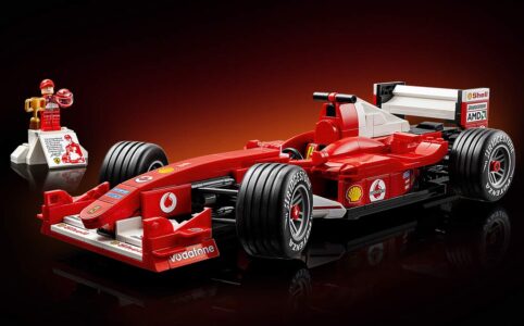 LEGO Icons 11375 Ferrari F2004 & Michael Schumacher