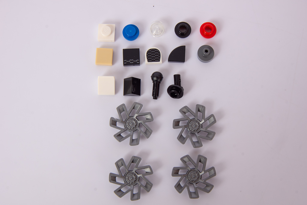 LEGO Speed Champions 77240 Bugatti Centodieci Hypersportwagen: Ersatzteile