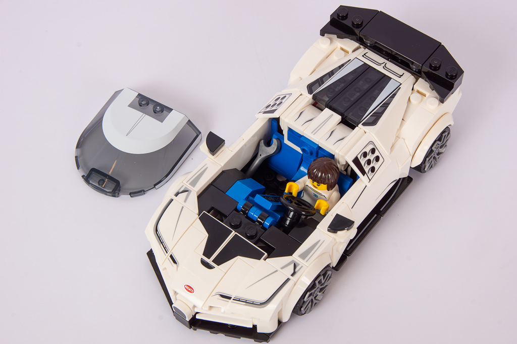LEGO Speed Champions 77240 Bugatti Centodieci Hypersportwagen: Finales Modell