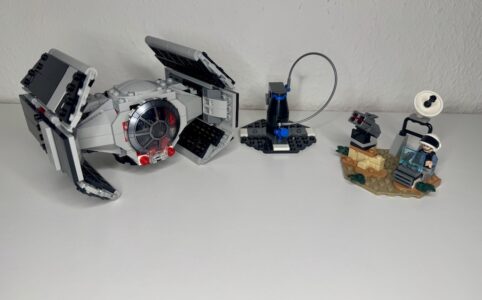 LEGO Star Wars 75421 SMART Play: Darth Vaders TIE Fighter