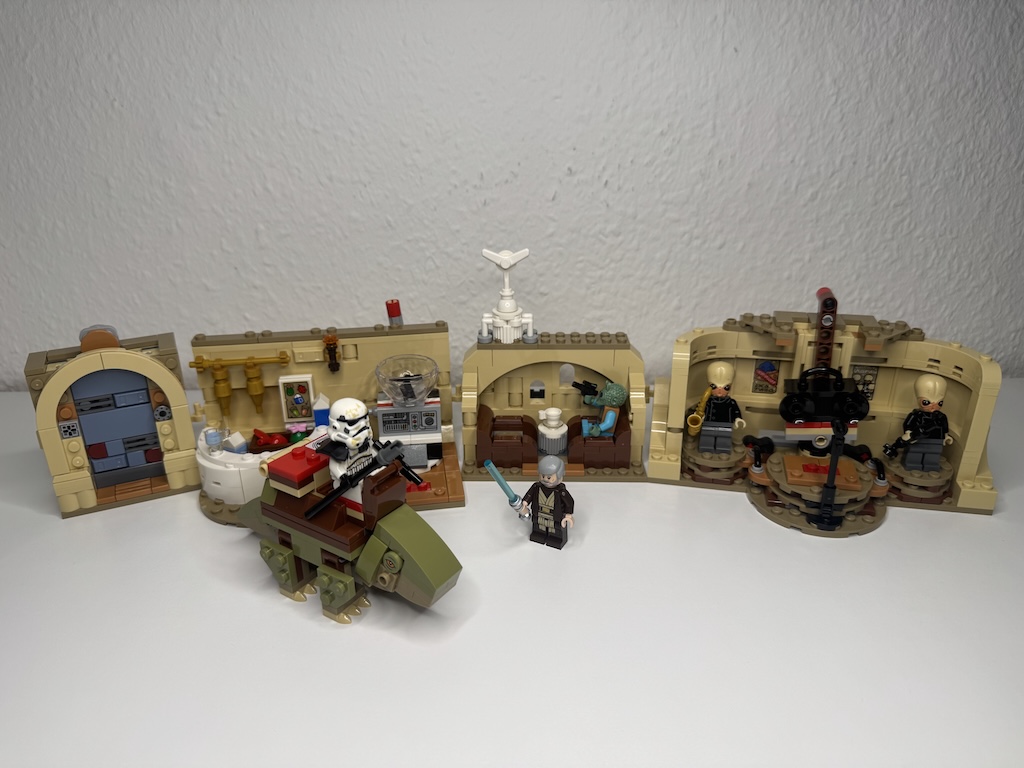 LEGO Star Wars 75245 SMART Play: Mos Eisley Cantina