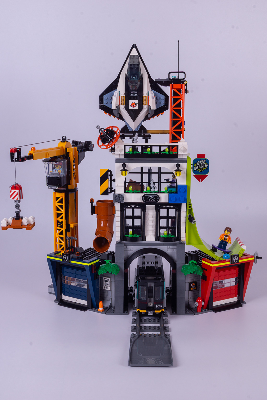 LEGO City 60473 Der City-Turm: Finales Modell